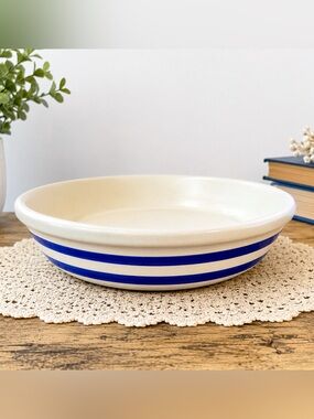 Robinson Ransbottom Pottery Blue Stripe Pie Plate | RRP Roseville Ohio USA